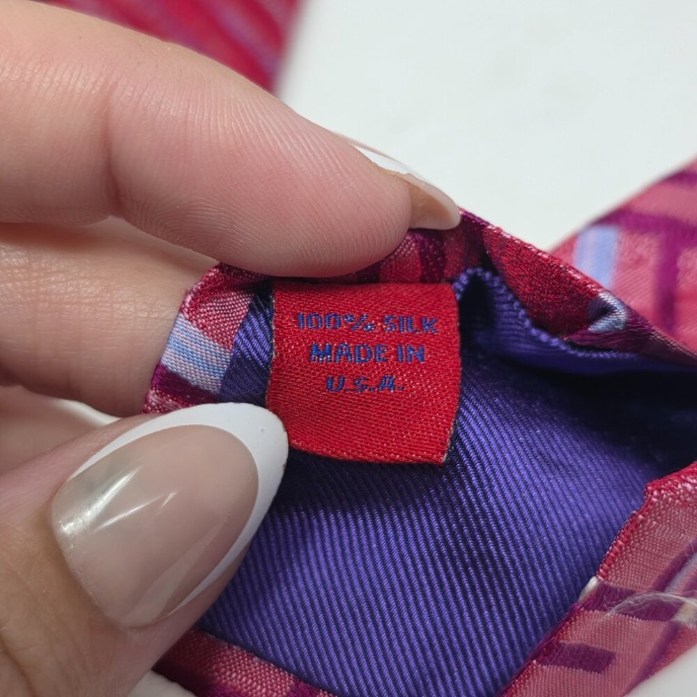 Robert Graham 100% Silk Red Striped Patterned Tie Men's - Picture 4 of 4
